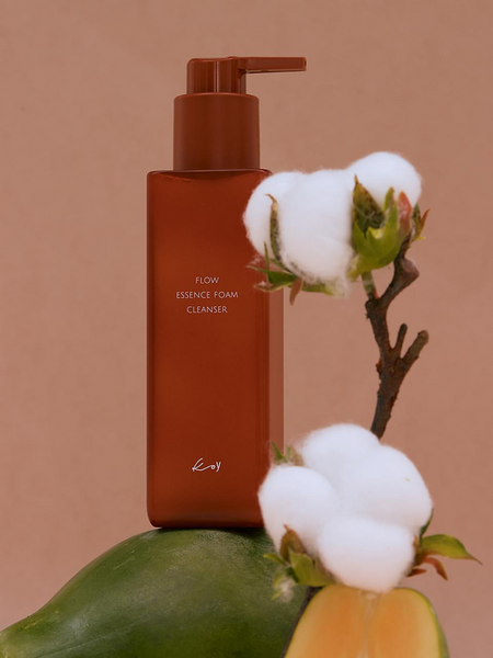 Есенс-пінка 3в1 для демакіяжу, очищення та ексфоліації Koy Flow Soft Essence Foam Cleanser , 150 мл 0000155 фото
